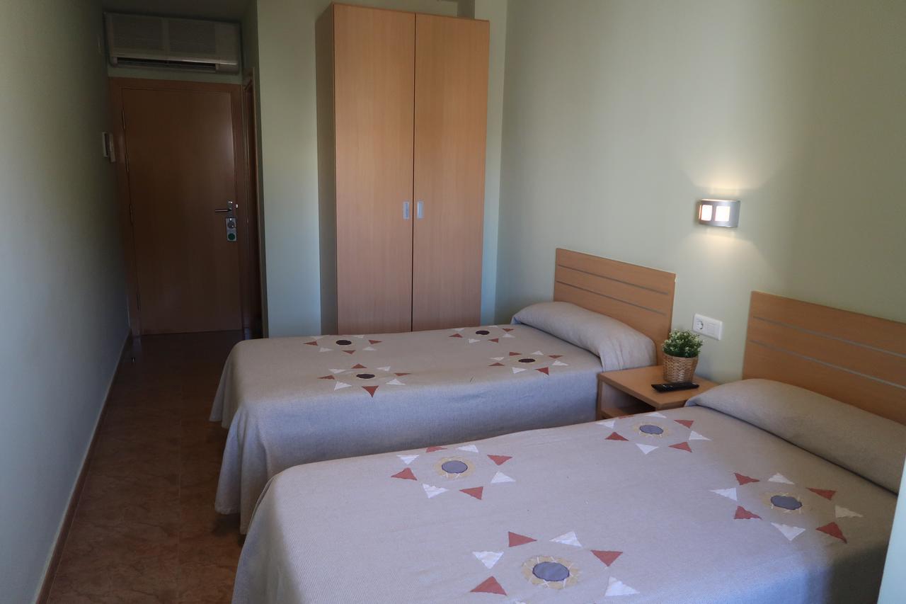 El Cami Hotel 坎布里尔斯 外观 照片