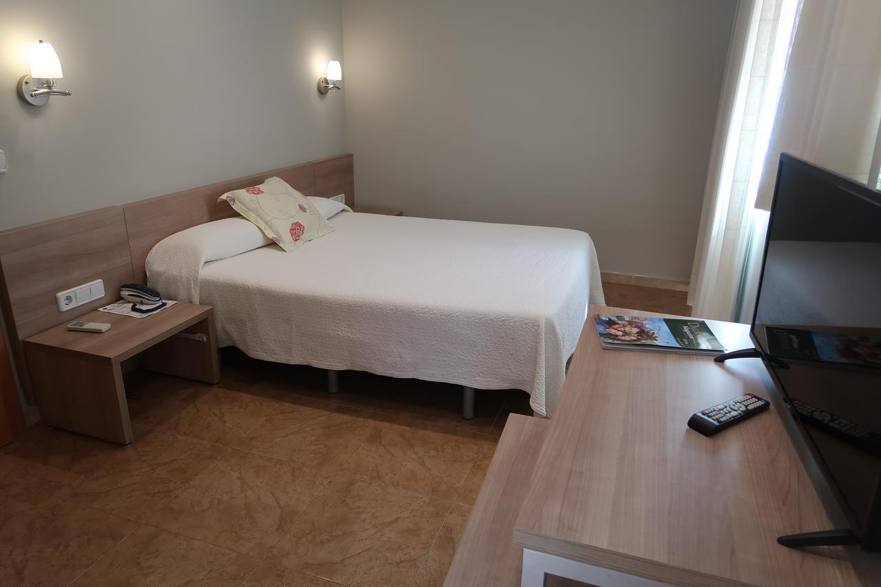 El Cami Hotel 坎布里尔斯 外观 照片