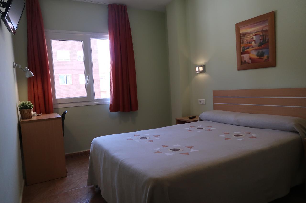 El Cami Hotel 坎布里尔斯 外观 照片