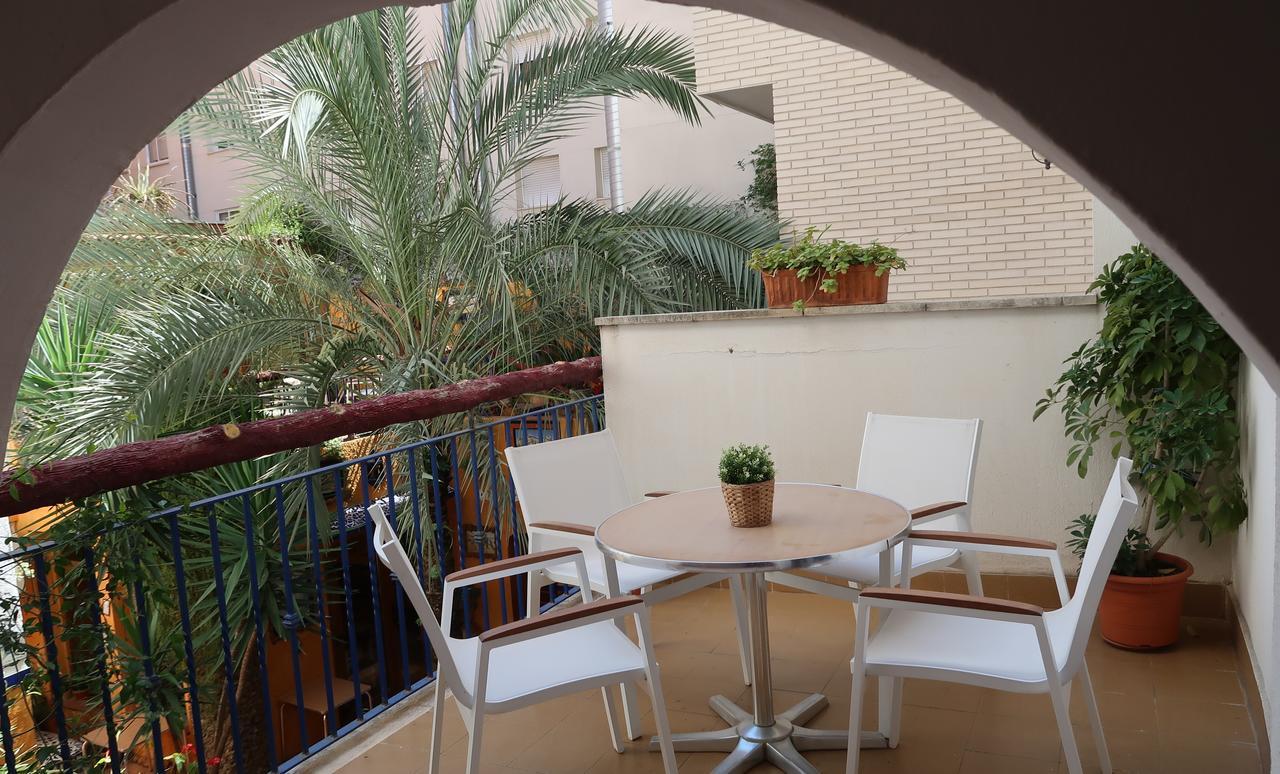 El Cami Hotel 坎布里尔斯 外观 照片