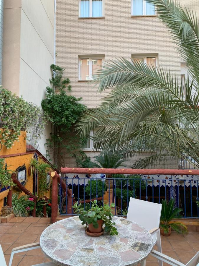 El Cami Hotel 坎布里尔斯 外观 照片